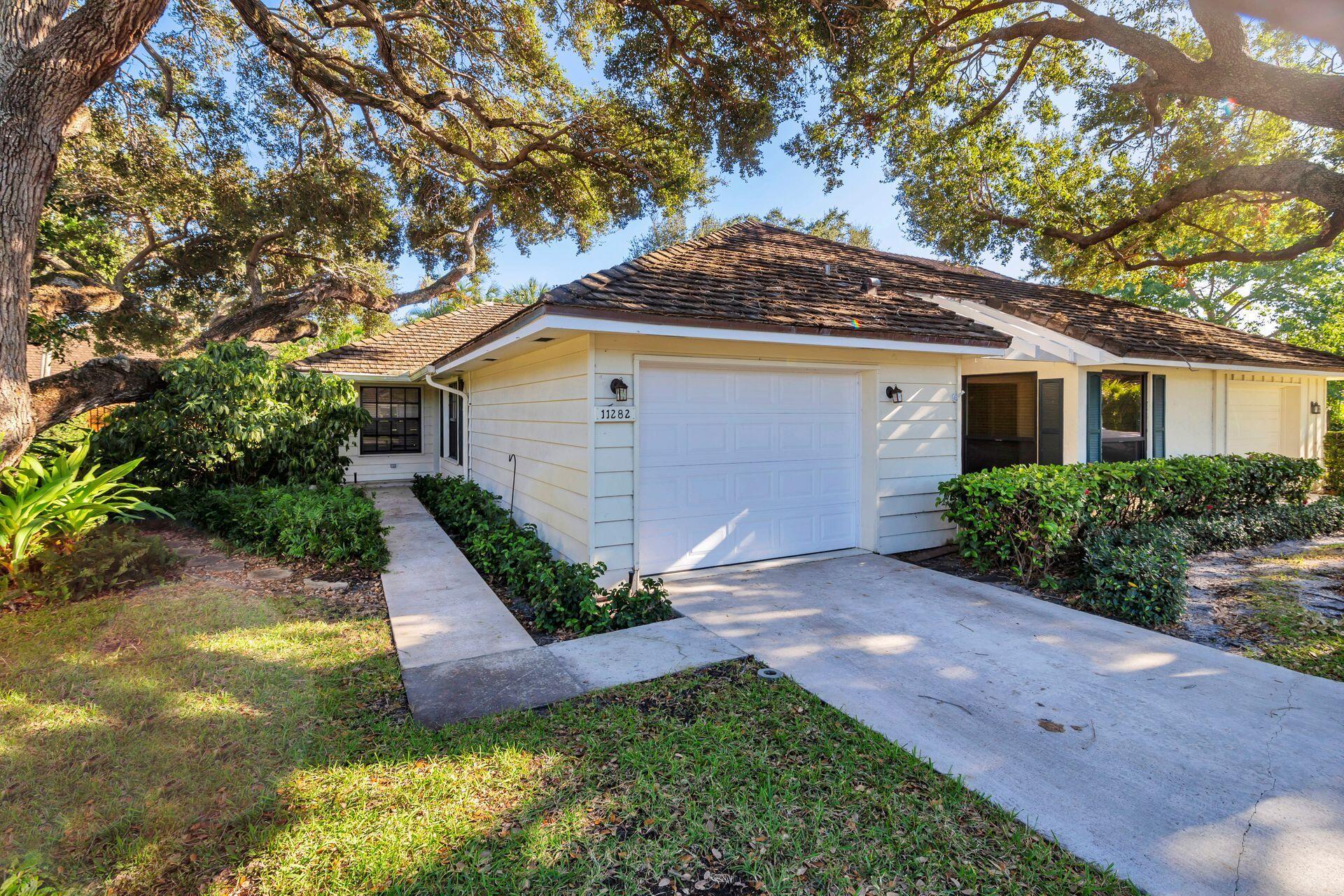 11282 Glen Oaks Court 31-C