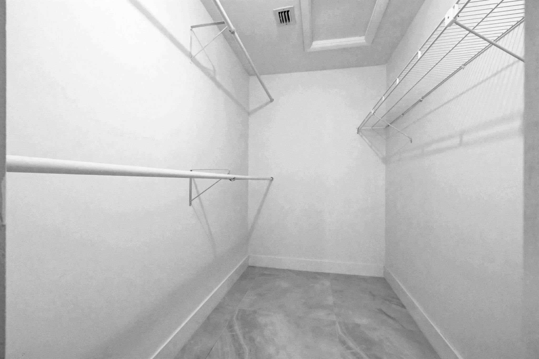 GOLDEN LAKES VILLAGE - Residential