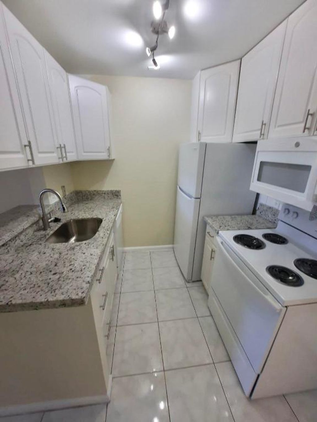 Photo of 1500 N Congress Avenue #A206, West Palm Beach, FL 33401 (MLS # R11151566)