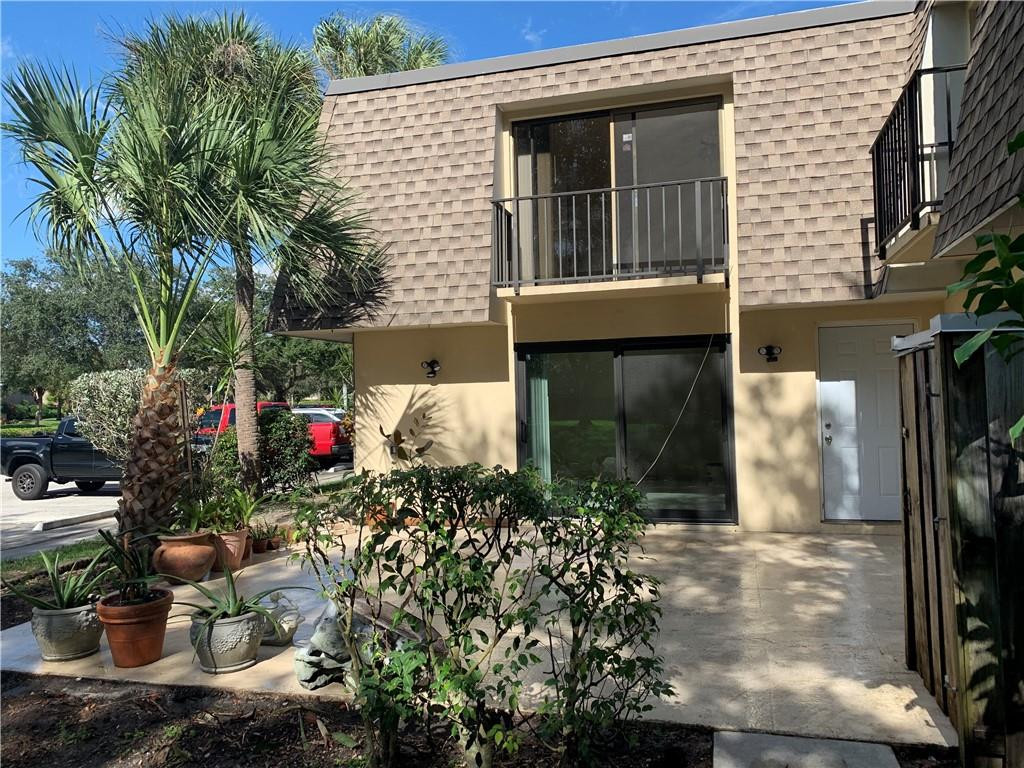Delray Oaks West Condo1 - Residential Lease
