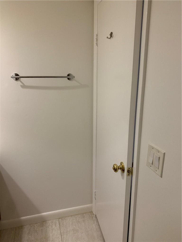 Delray Oaks West Condo1 - Residential Lease