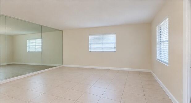 227 CASTLEWOOD Drive 207