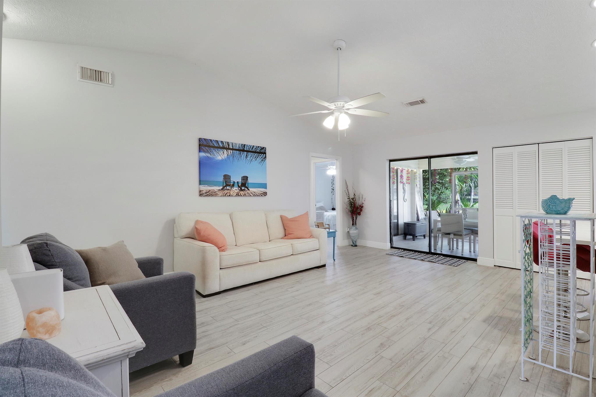 PORT ST LUCIE SECTION 40 - Residential