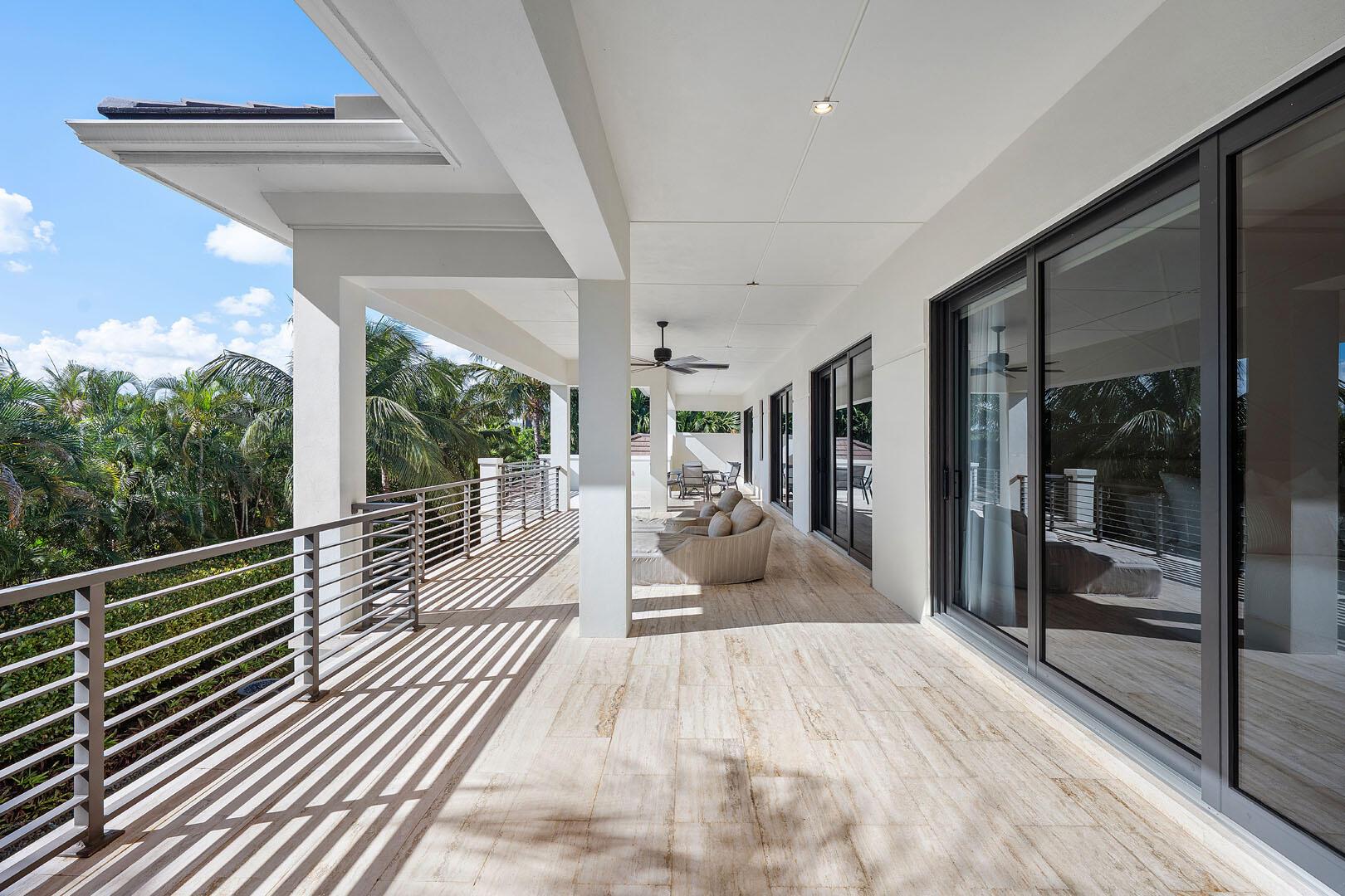 ROYAL PALM YACHT & COUNTR - Residential