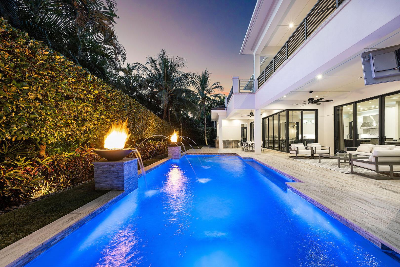 ROYAL PALM YACHT & COUNTR - Residential