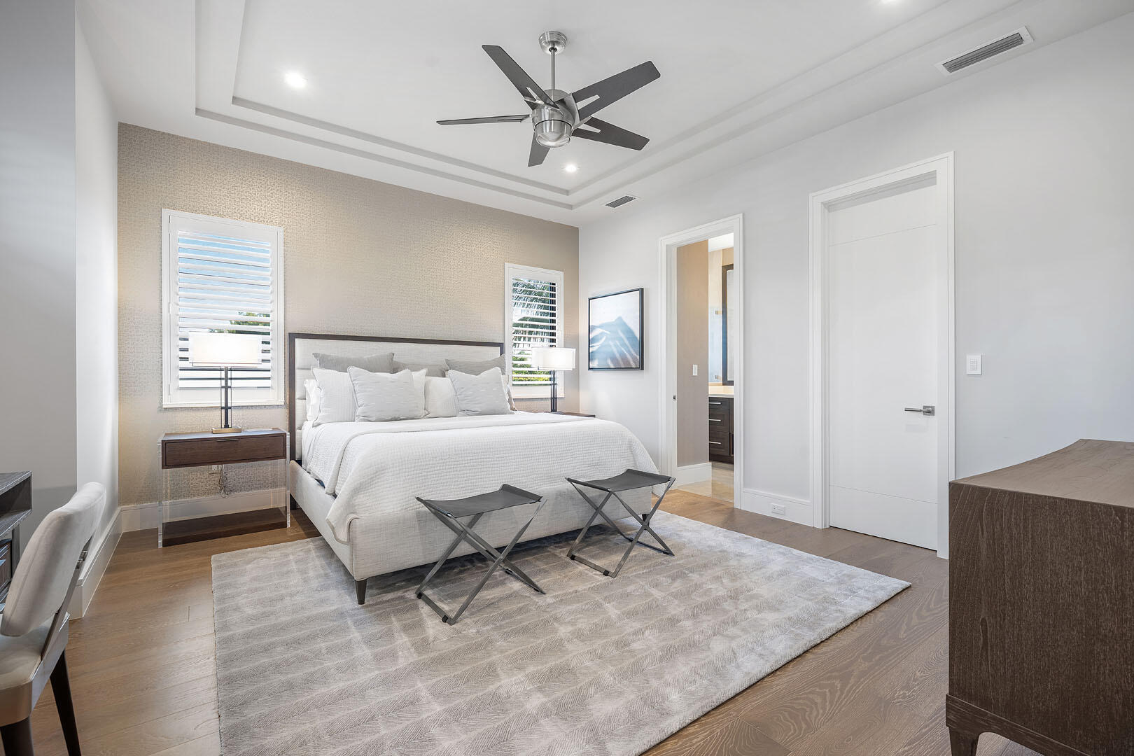 ROYAL PALM YACHT & COUNTRY CLUB - Residential