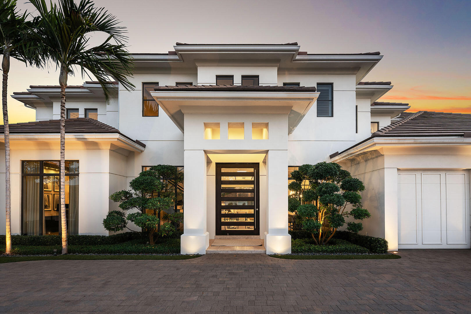 ROYAL PALM YACHT & COUNTRY CLUB - Residential