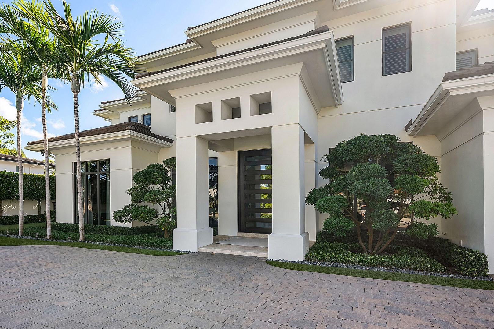 ROYAL PALM YACHT & COUNTR - Residential