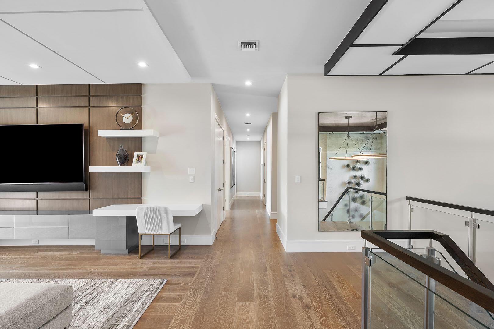 ROYAL PALM YACHT & COUNTR - Residential