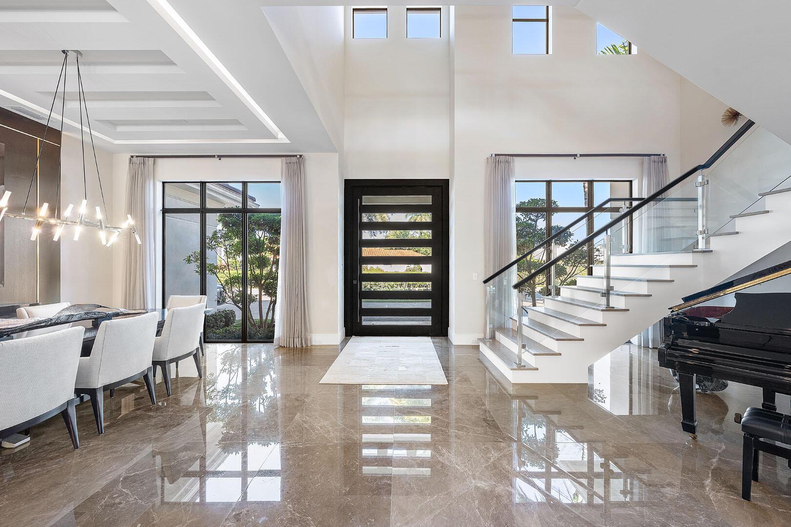 ROYAL PALM YACHT & COUNTR - Residential