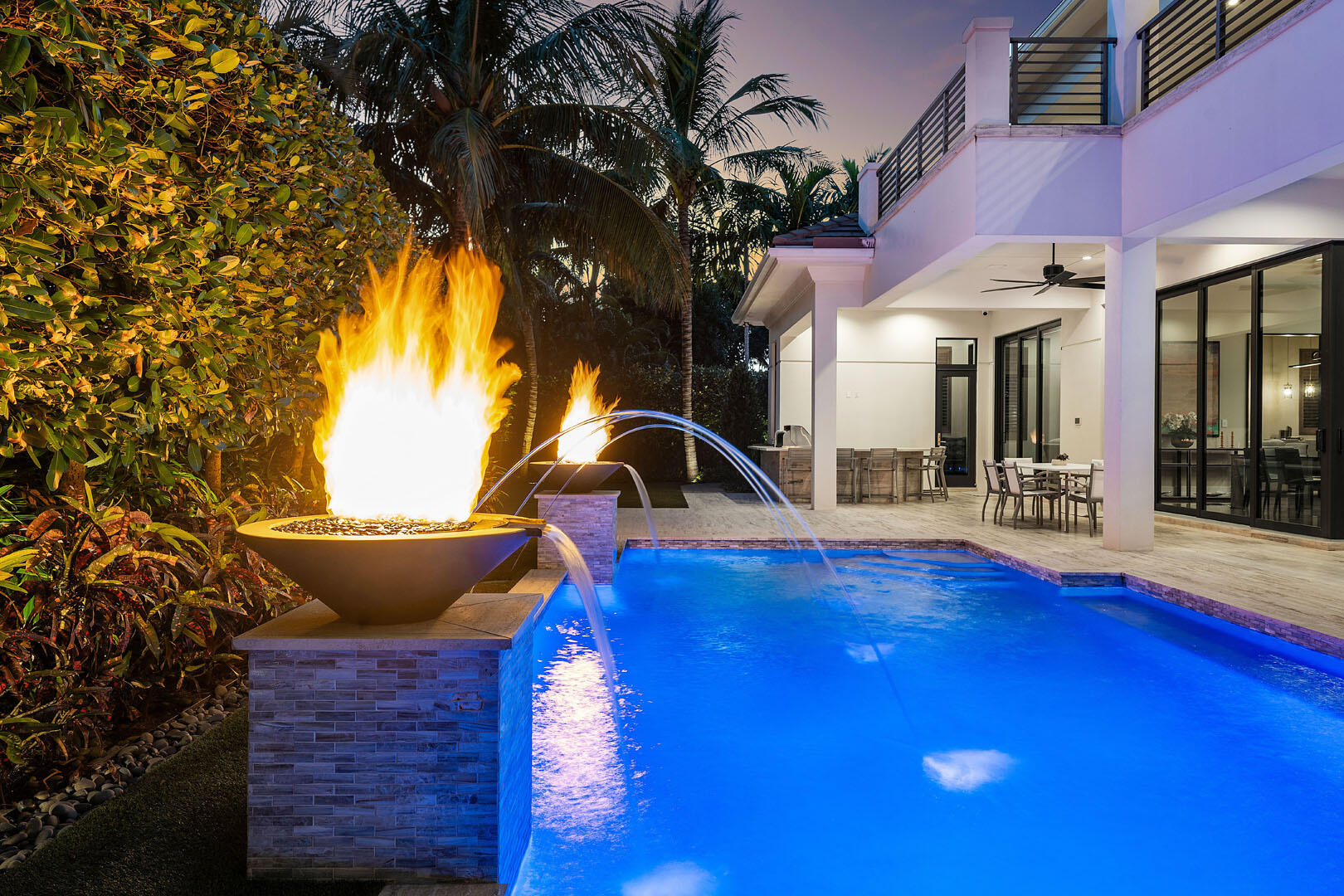 ROYAL PALM YACHT & COUNTRY CLUB - Residential