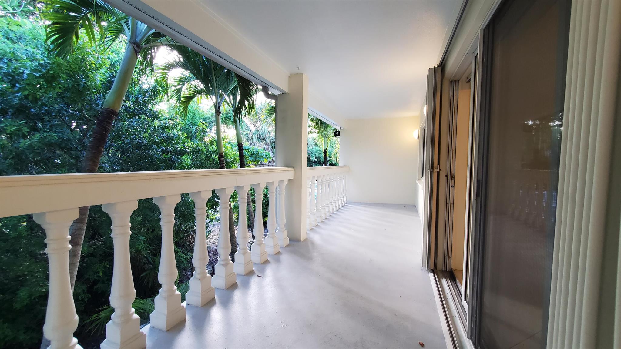 1727 A1A CONDOMINIUM - Residential Lease