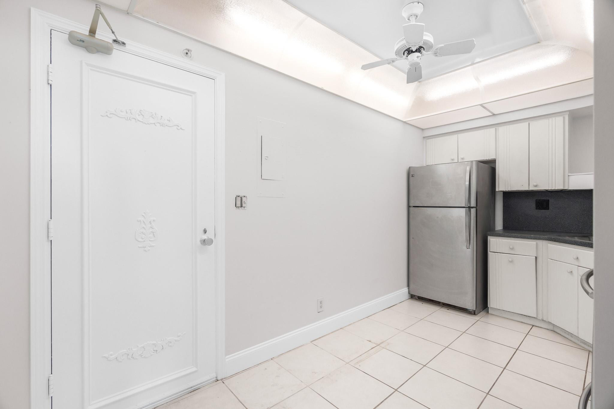 Coral Ridge Towers South - Residential