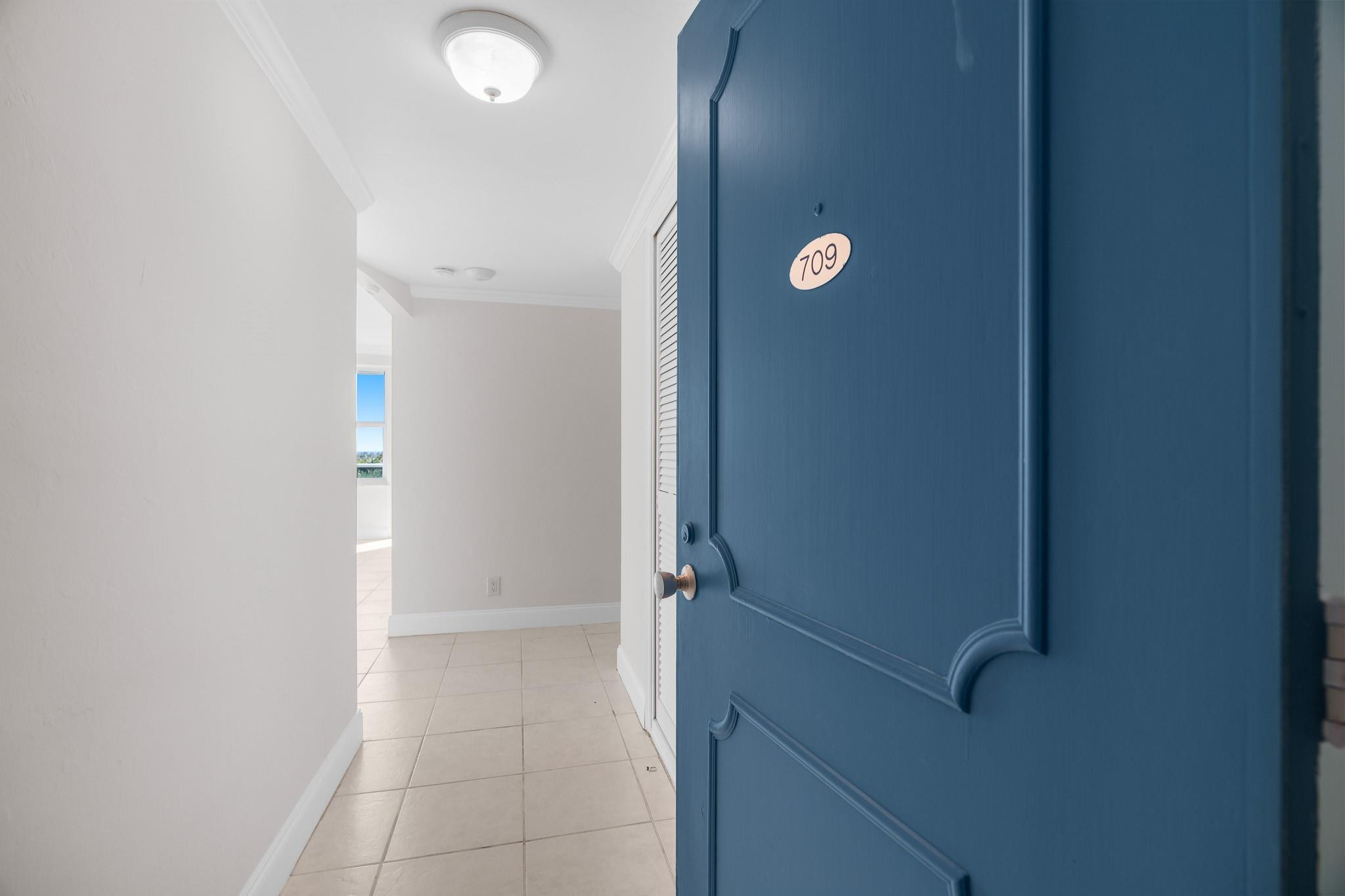 Coral Ridge Towers South - Residential