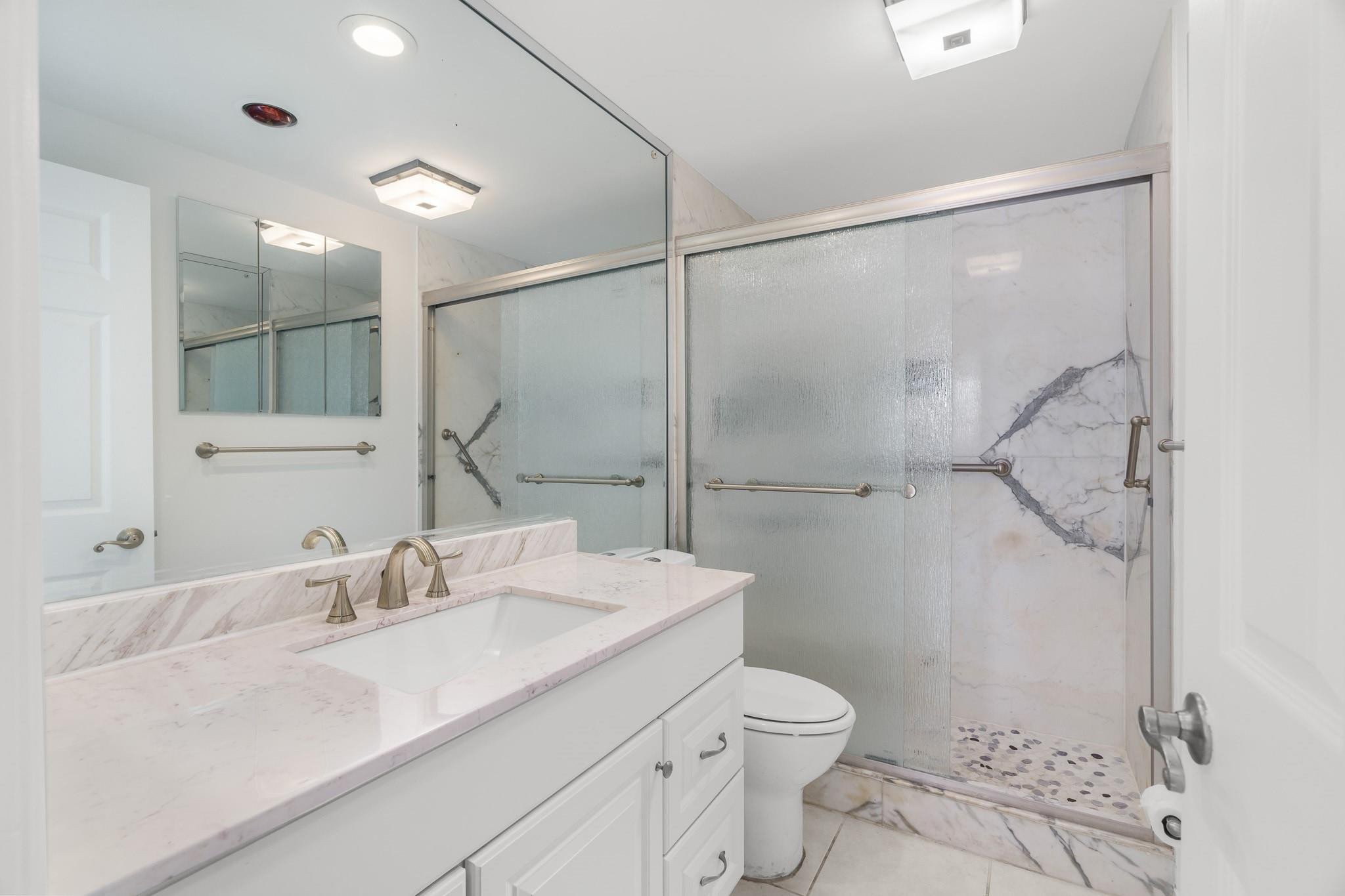 Coral Ridge Towers South - Residential