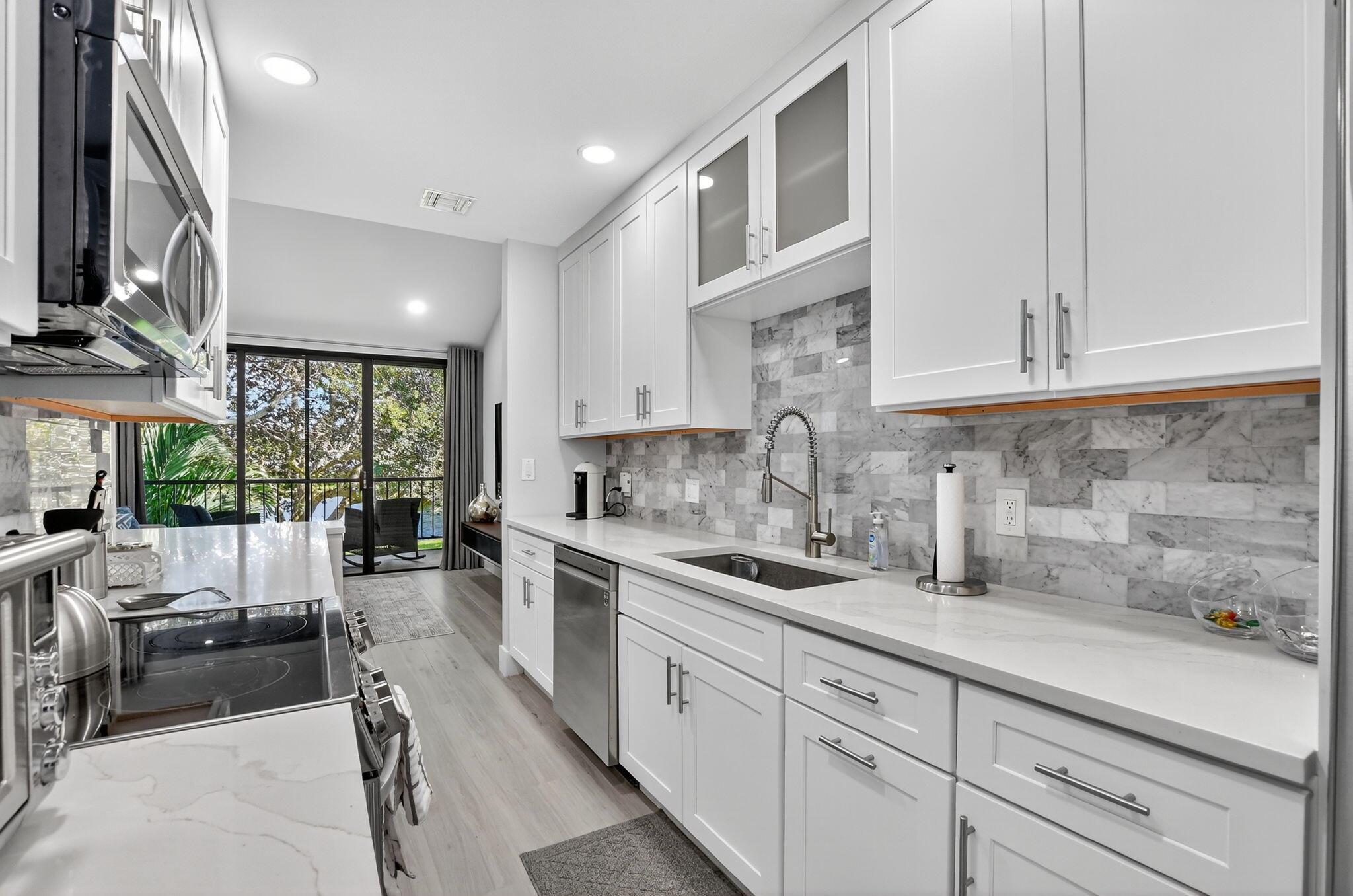 3503 Bridgewood Drive