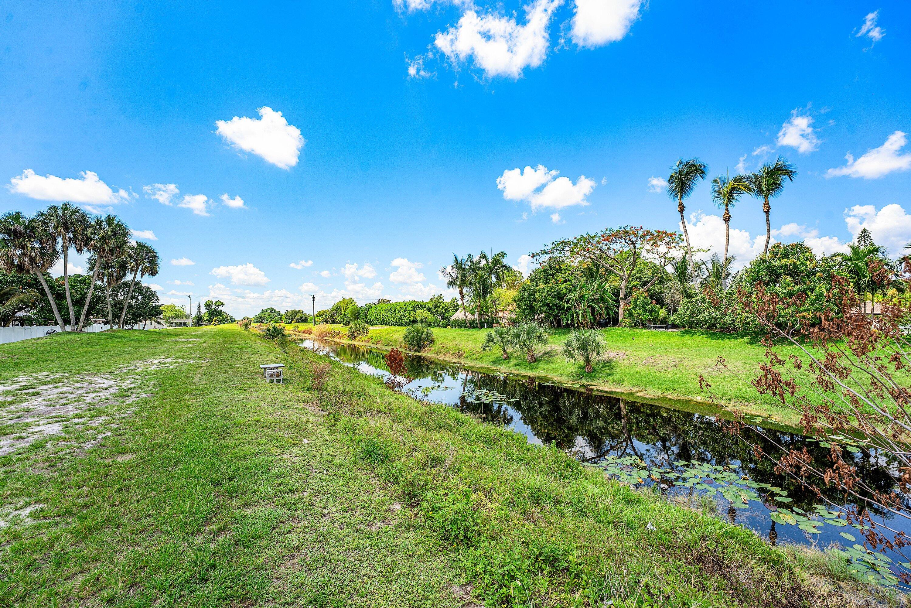 ORIOLE GOLF & TENNIS CLUB SEC 3 - Residential