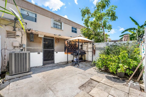 Tiny photo for 1105 NW 80th Terrace #E, Margate, FL 33063 (MLS # B26033281)