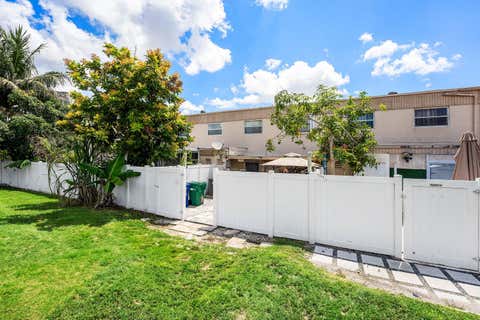 Tiny photo for 1105 NW 80th Terrace #E, Margate, FL 33063 (MLS # B26033281)