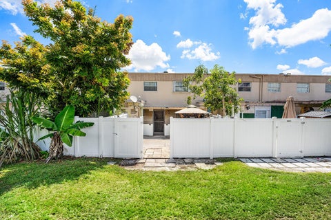Tiny photo for 1105 NW 80th Terrace #E, Margate, FL 33063 (MLS # B26033281)