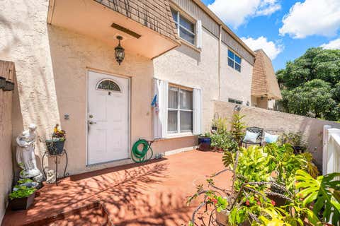 Tiny photo for 1105 NW 80th Terrace #E, Margate, FL 33063 (MLS # B26033281)