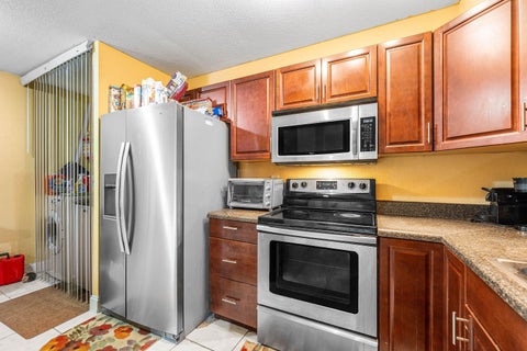 Tiny photo for 1105 NW 80th Terrace #E, Margate, FL 33063 (MLS # B26033281)