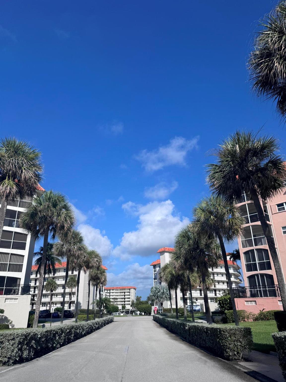 2871 N Ocean Boulevard R444