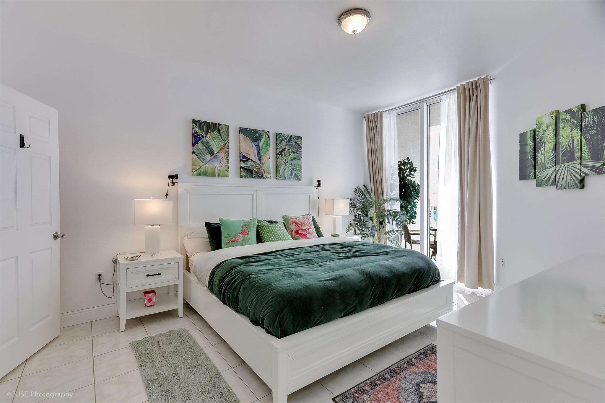 STRAND CONDO - Residential Lease