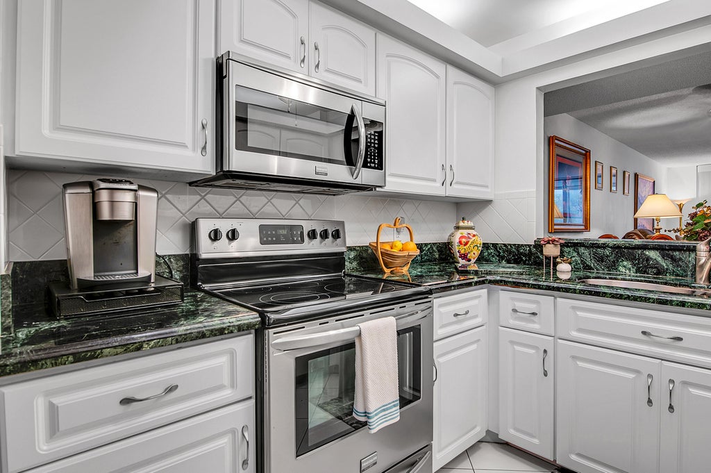 Photo of 6620 Boca Del Mar Drive #406, Boca Raton, FL 33433 (MLS # B26083625)