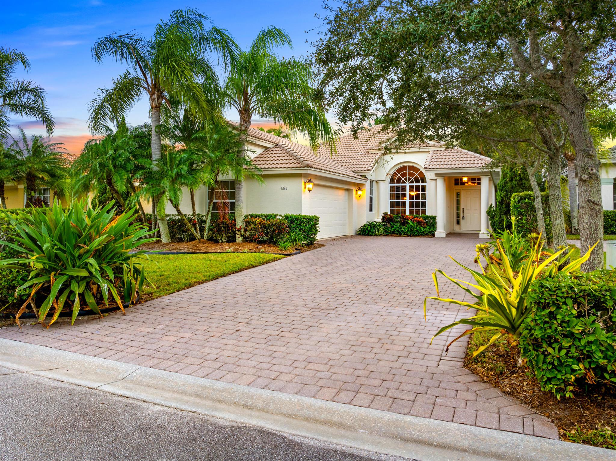 4664 NW Red Maple Drive