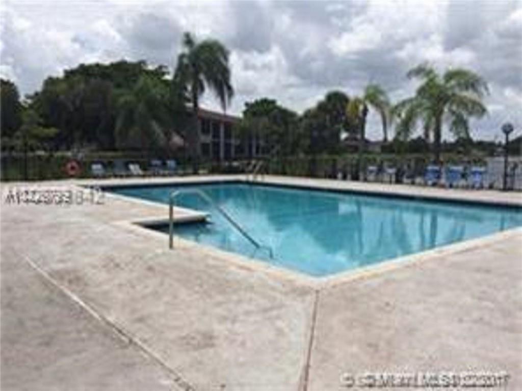 Lake Pointe - Residential