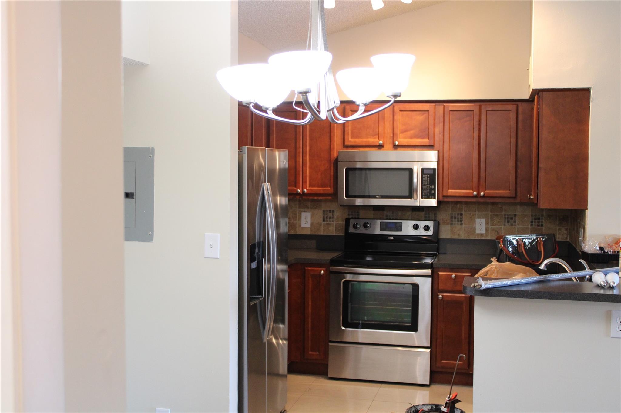 SOUTH PALM PLACE CONDO - Residential Lease