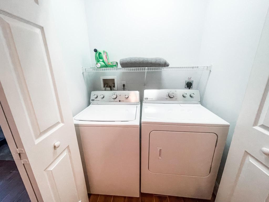 POD 20A PUD LL AT THE RESERVE - CASTLE PINES - Residential Lease