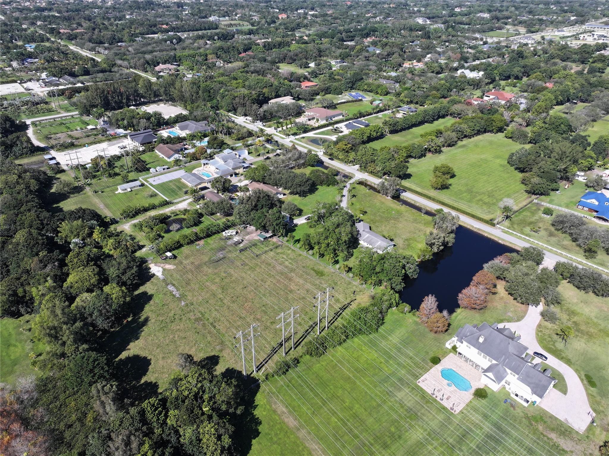 SUNSHINE RANCHES - Residential