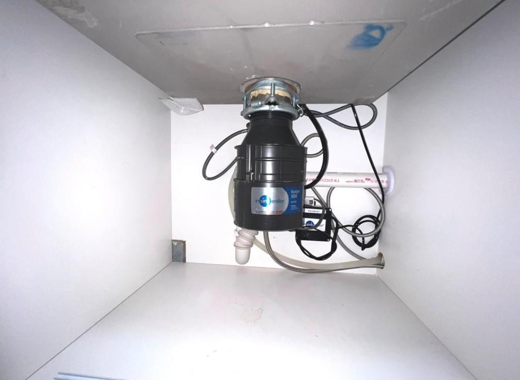 SOMMERSET CONDOMINIUMS - Residential