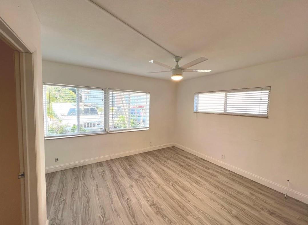 SOMMERSET CONDOMINIUMS - Residential