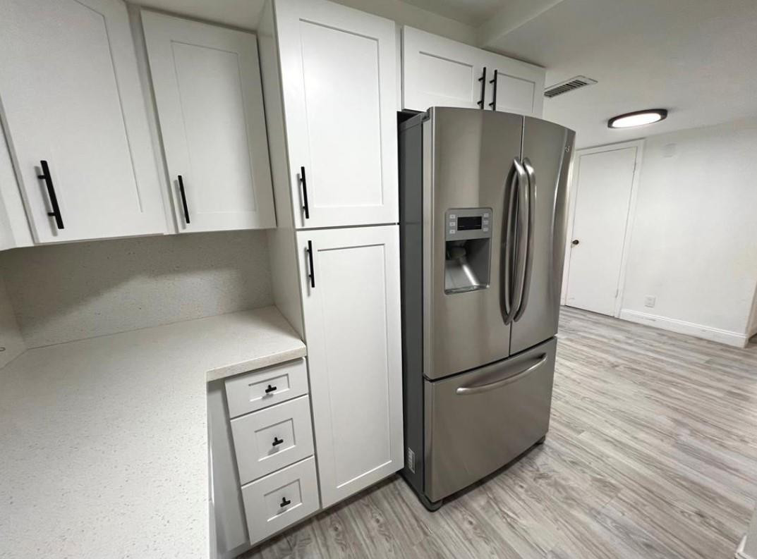 SOMMERSET CONDOMINIUMS - Residential