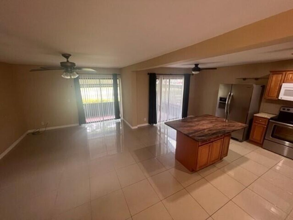 Photo of 7200 NW 2nd Avenue #29, Boca Raton, FL 33487 (MLS # R11117022)