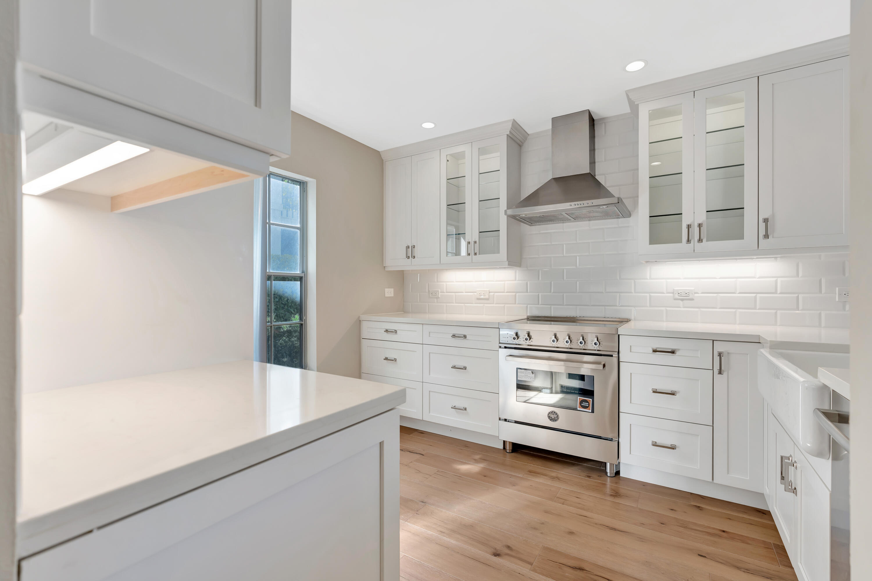 RIVERBEND CONDO - Residential