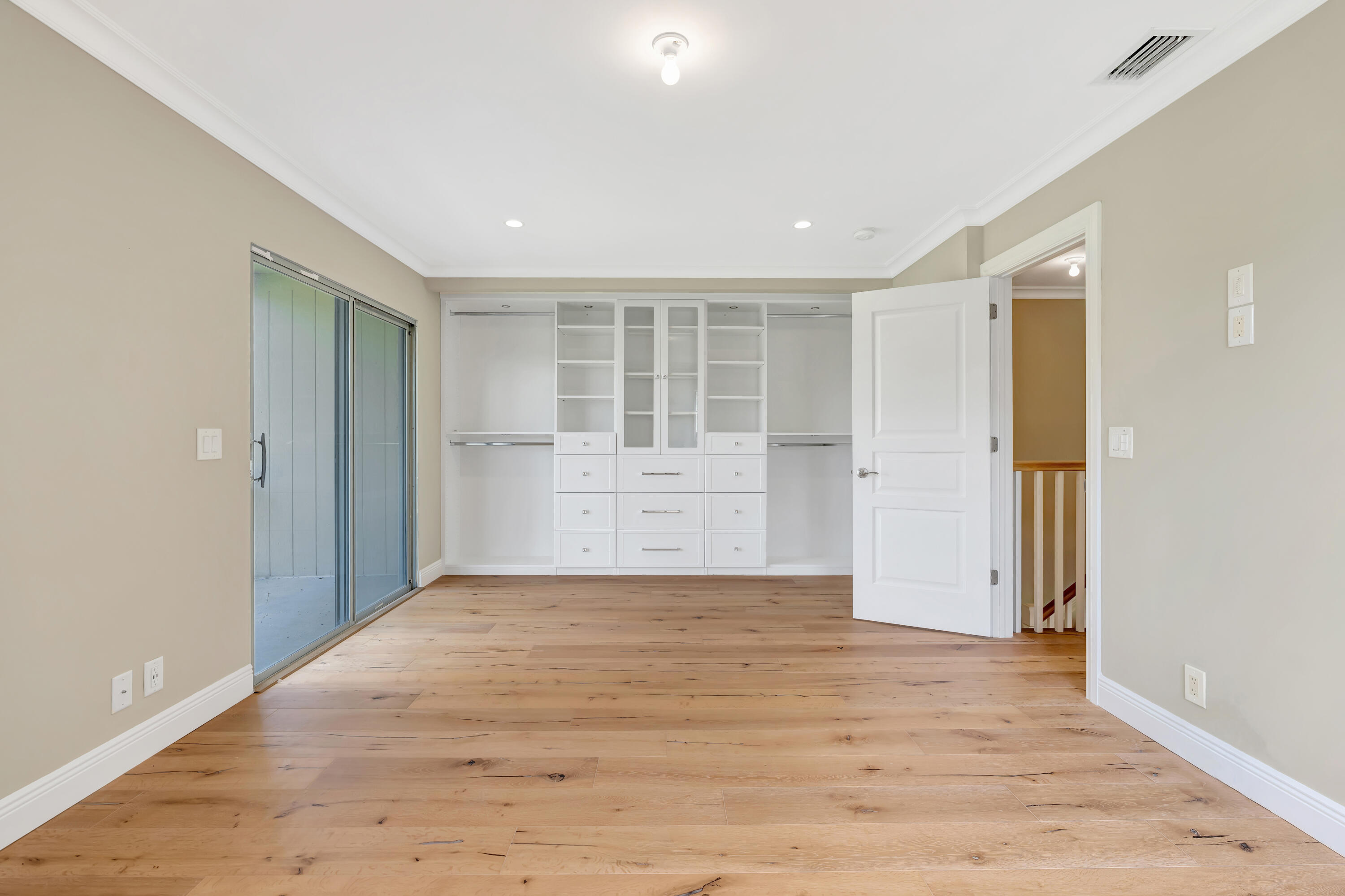 RIVERBEND CONDO - Residential