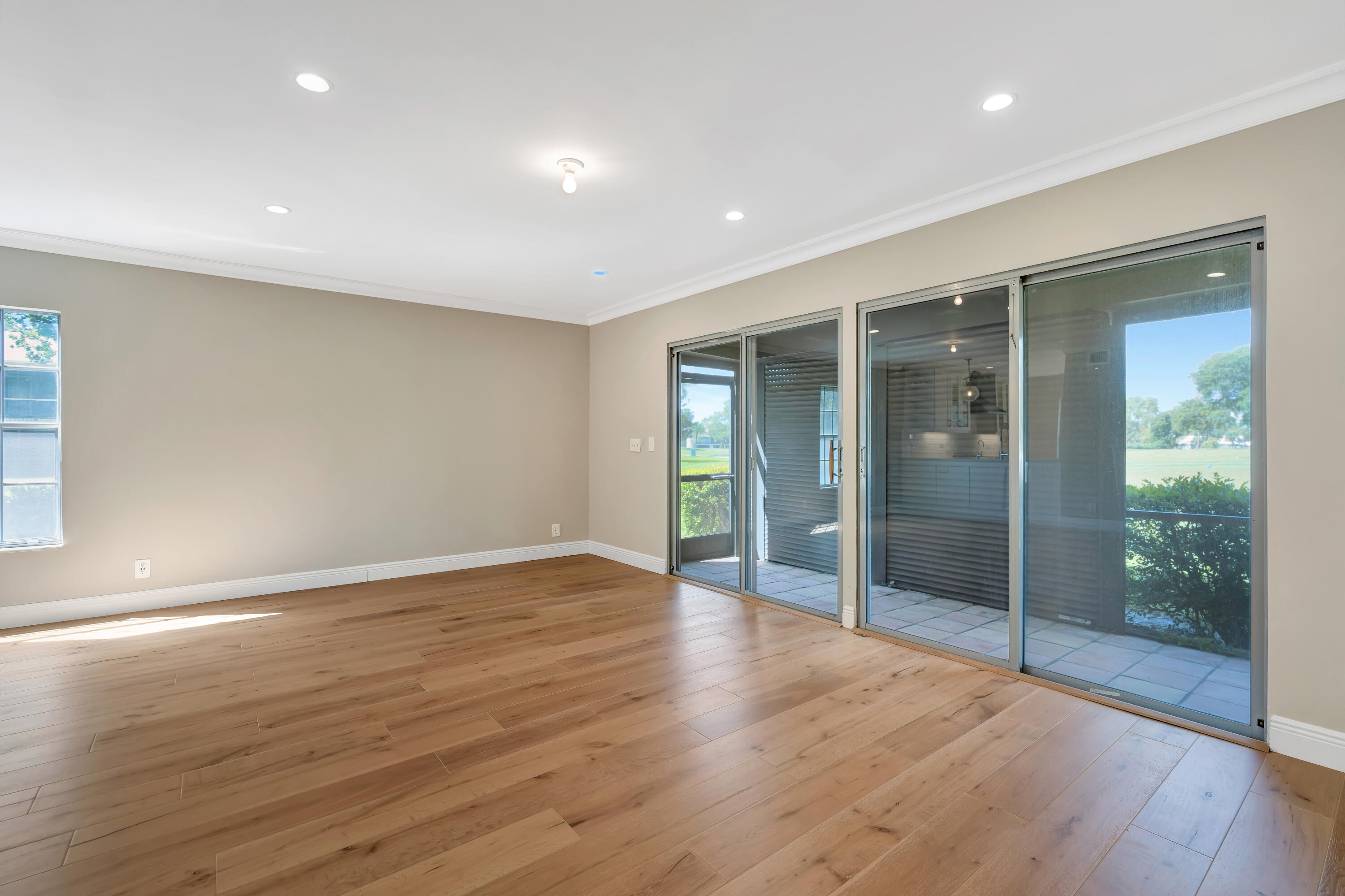 RIVERBEND CONDO - Residential