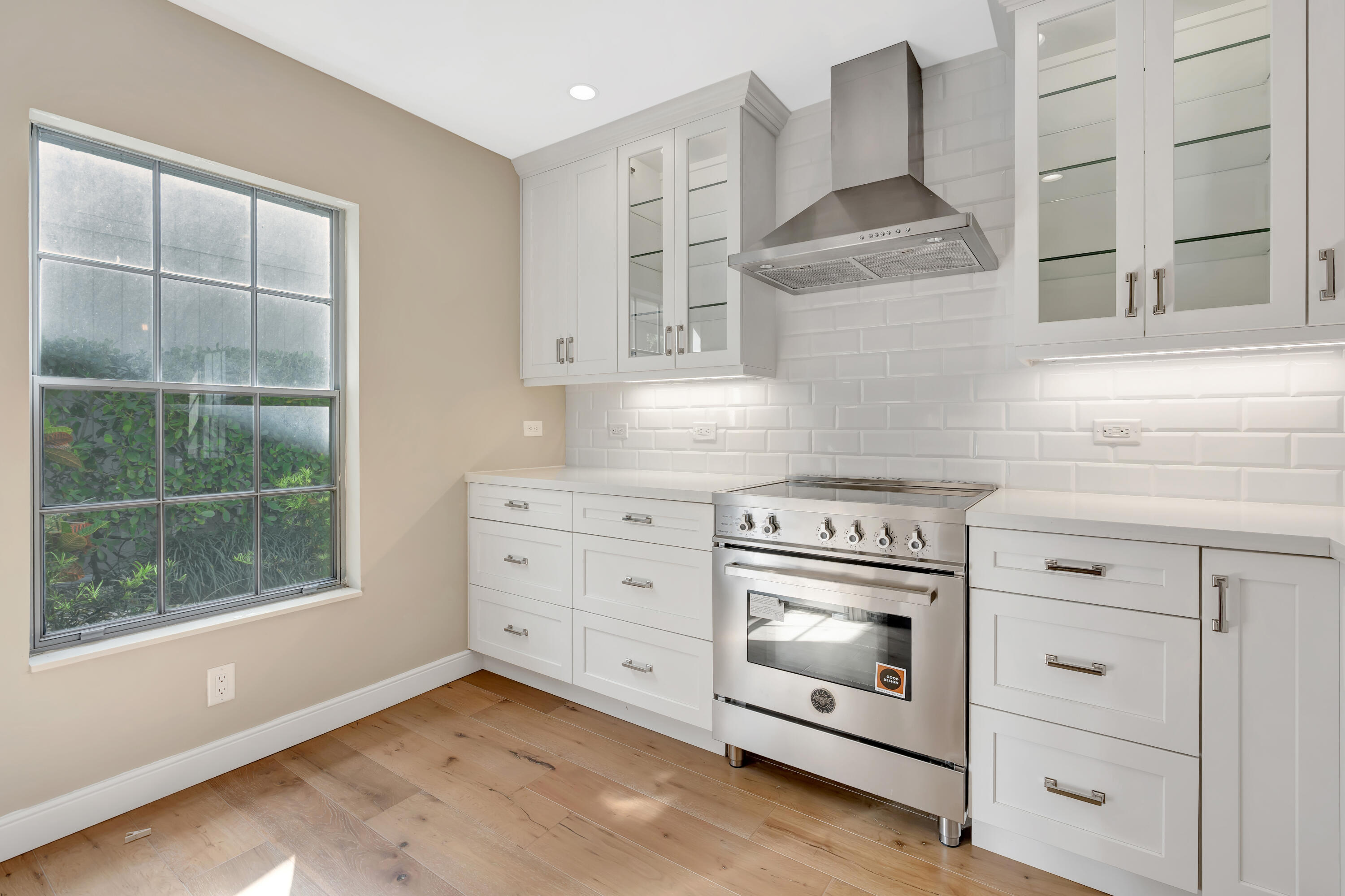 RIVERBEND CONDO - Residential