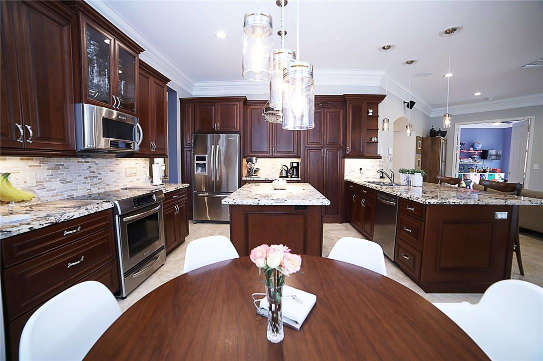 WESTON JASMINE ISLAND - Residential