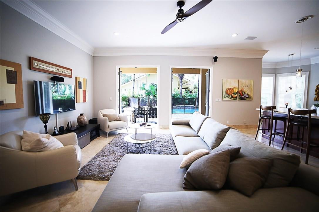 WESTON JASMINE ISLAND - Residential