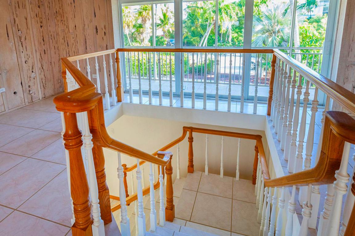 MATECUMBE SANDY BEACH - Residential