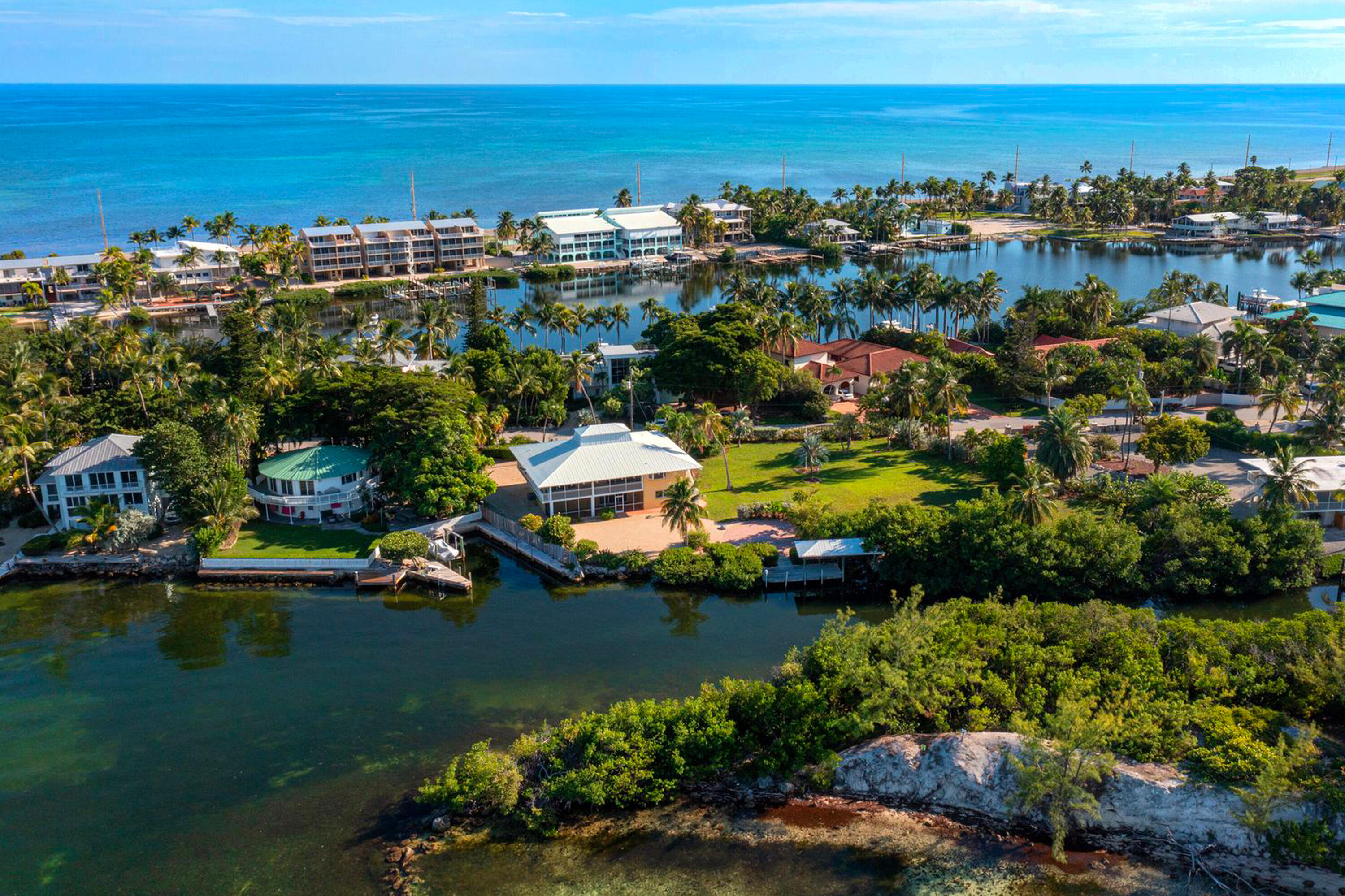 MATECUMBE SANDY BEACH - Residential