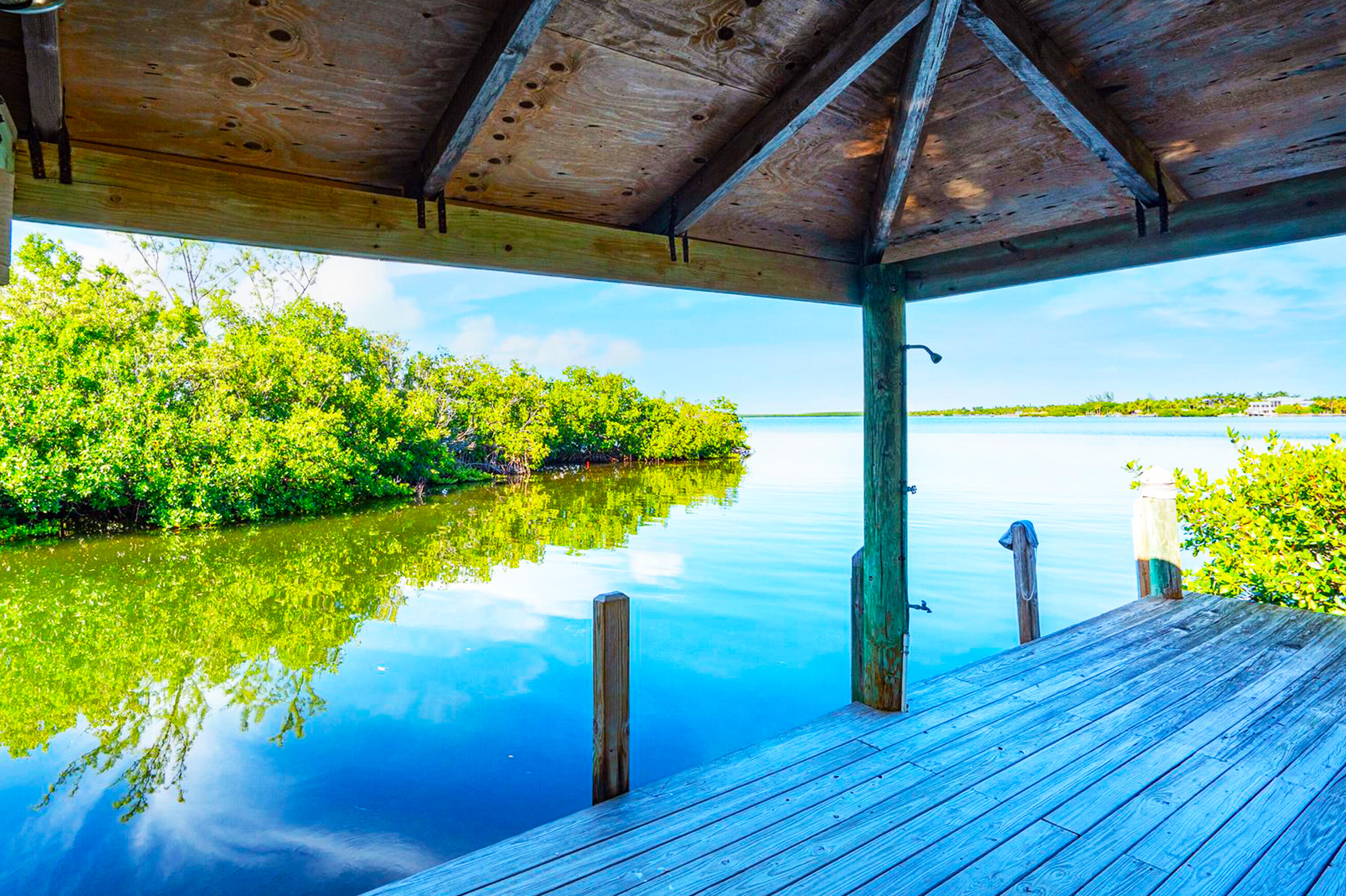 MATECUMBE SANDY BEACH - Residential