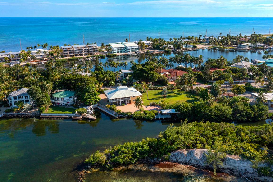 MATECUMBE SANDY BEACH - Residential