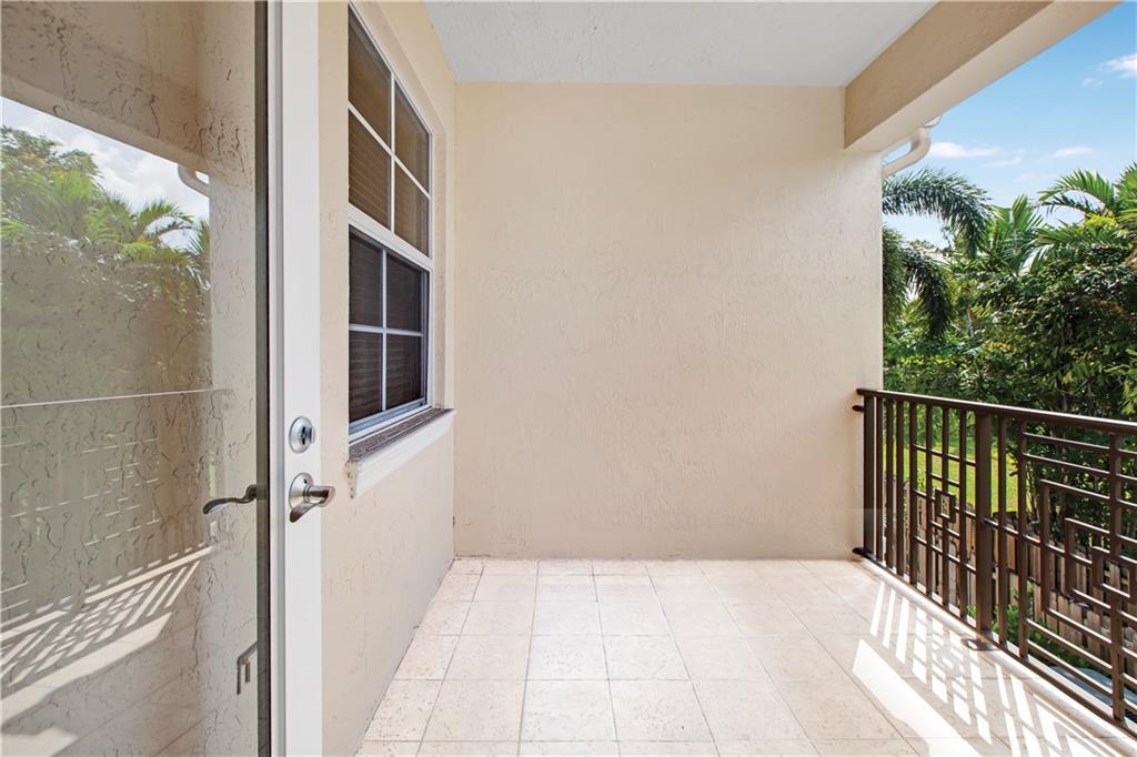 ENCLAVE II - Residential