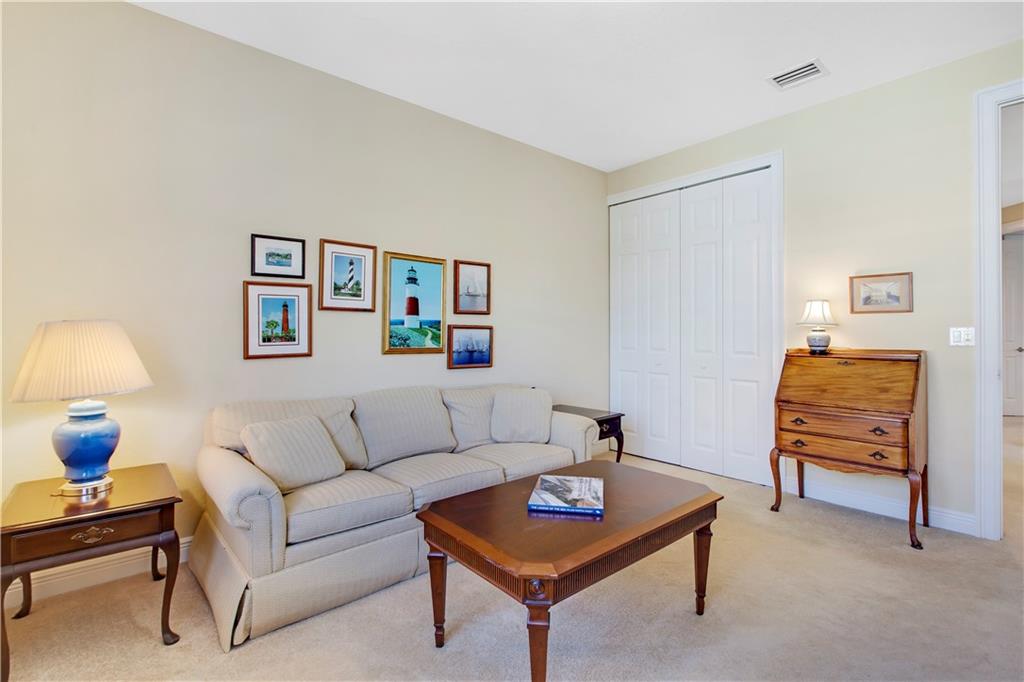 ENCLAVE II - Residential